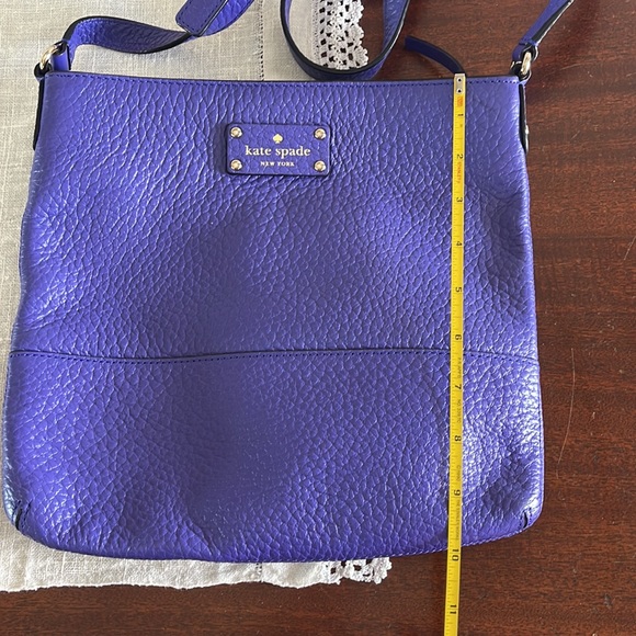 Kate Spade Crossbody - Picture 5 of 5